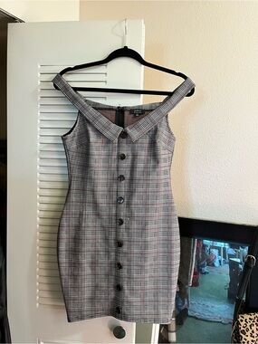 Office Siren Off-Shoulder Plaid Button Up Dress